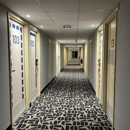 Hotel Ibis Budget En Bresse 2*