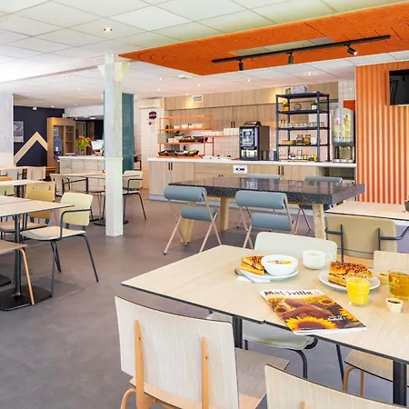 Ibis Budget En Bresse Μπουργκ-αν-Μπρες