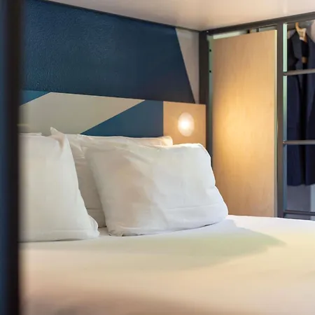 Отель Ibis Budget En Bresse 2*
