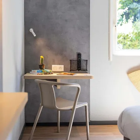 Ibis Budget En Bresse 2* Бург-ан-Бресс