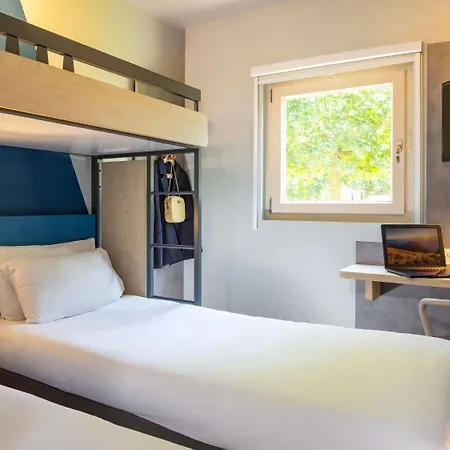 Hotel Ibis Budget En Bresse